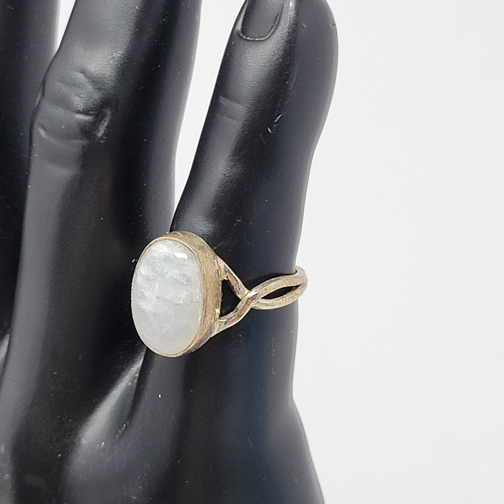 Sterling‎ Silver 925 Oval Moonstone Solitaire Ring Size 7.5 Boho